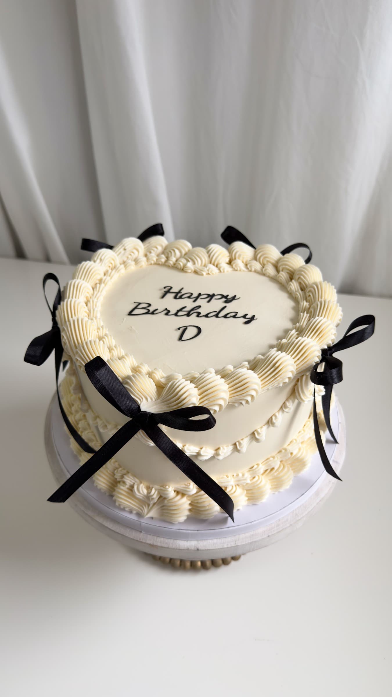 White Vintage Cake  — Shannon's Cake Shop