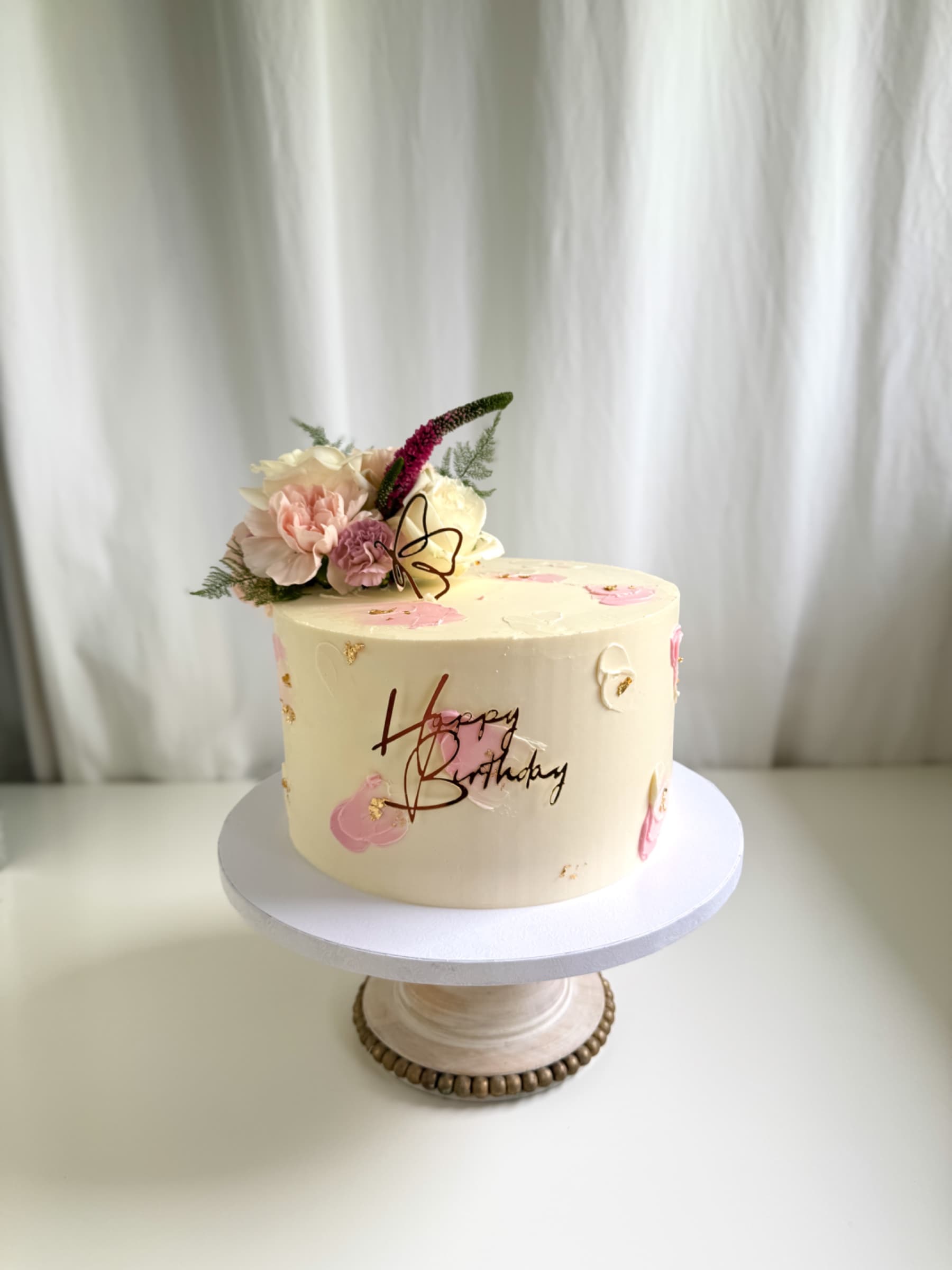 Fresh Flower Cake — Shannon's Cake Shop